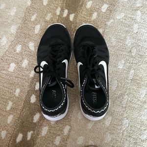 Women’s Nike Flex Supreme TR 3 Size 7.5